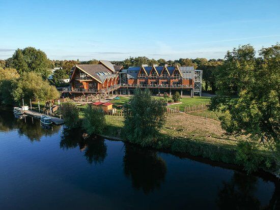 Riverside Stratford