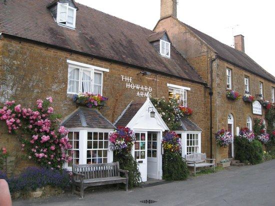 The Howard Arms