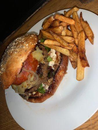 Roki Burger Store